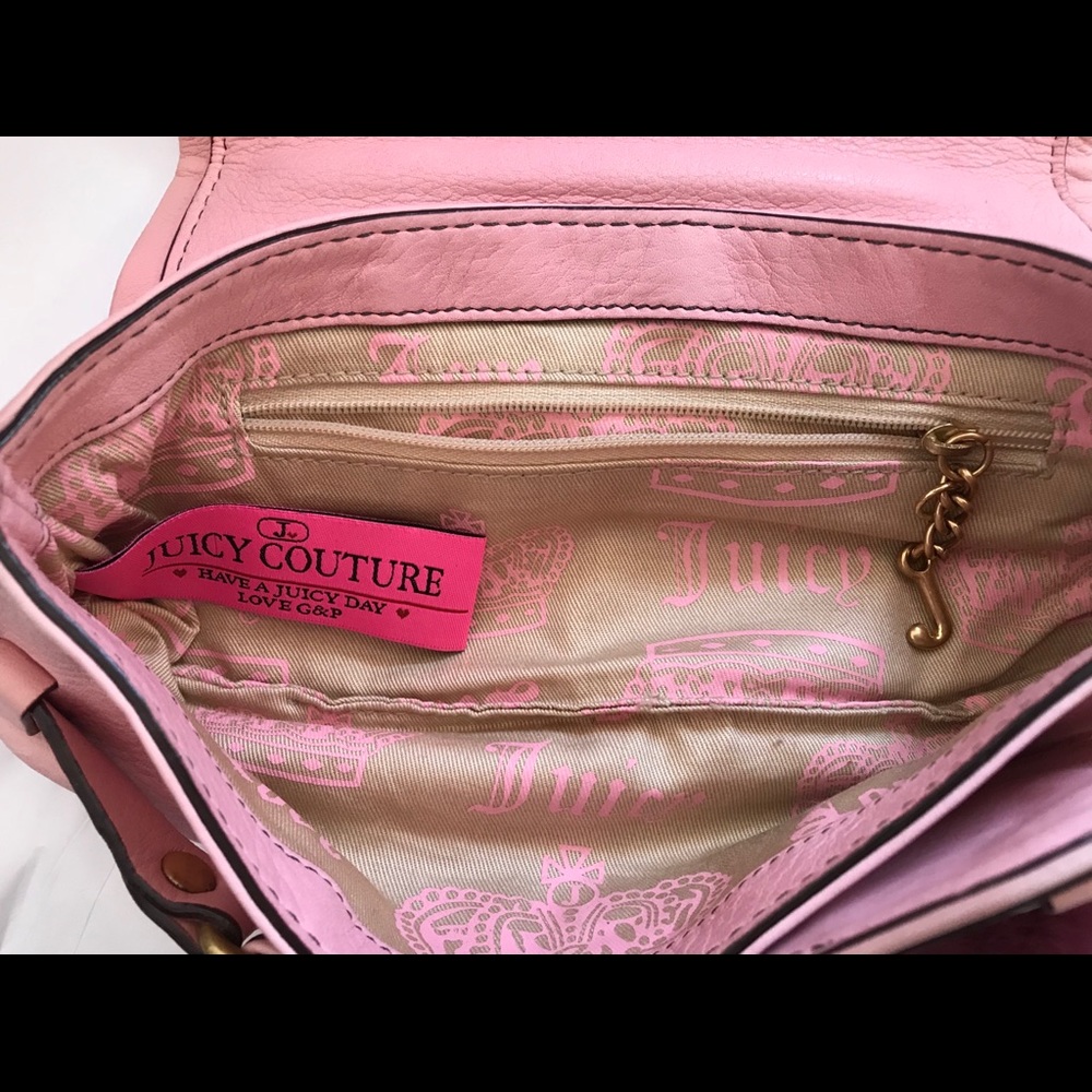 ๐SOLD๐ Vintage early 2000s Juicy Couture genuine leather pink clutch - Picture 5 of 7
